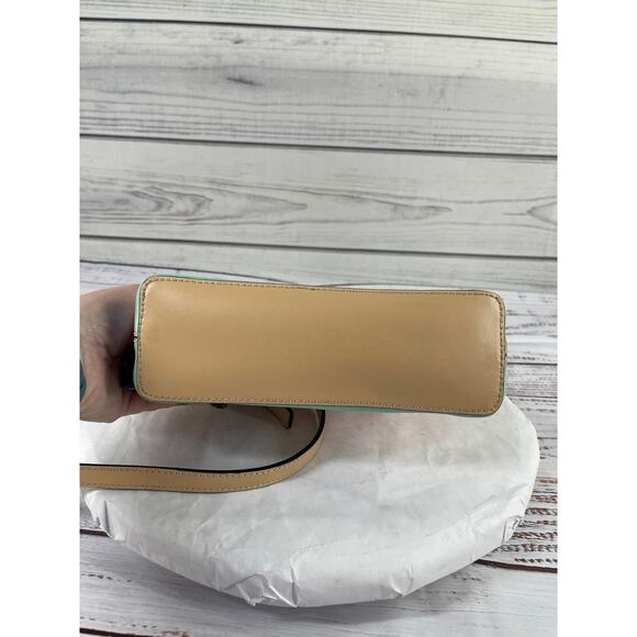 Kate Spade Crossbody Bag and Daisy Purse Charm - Picture 7 of 11